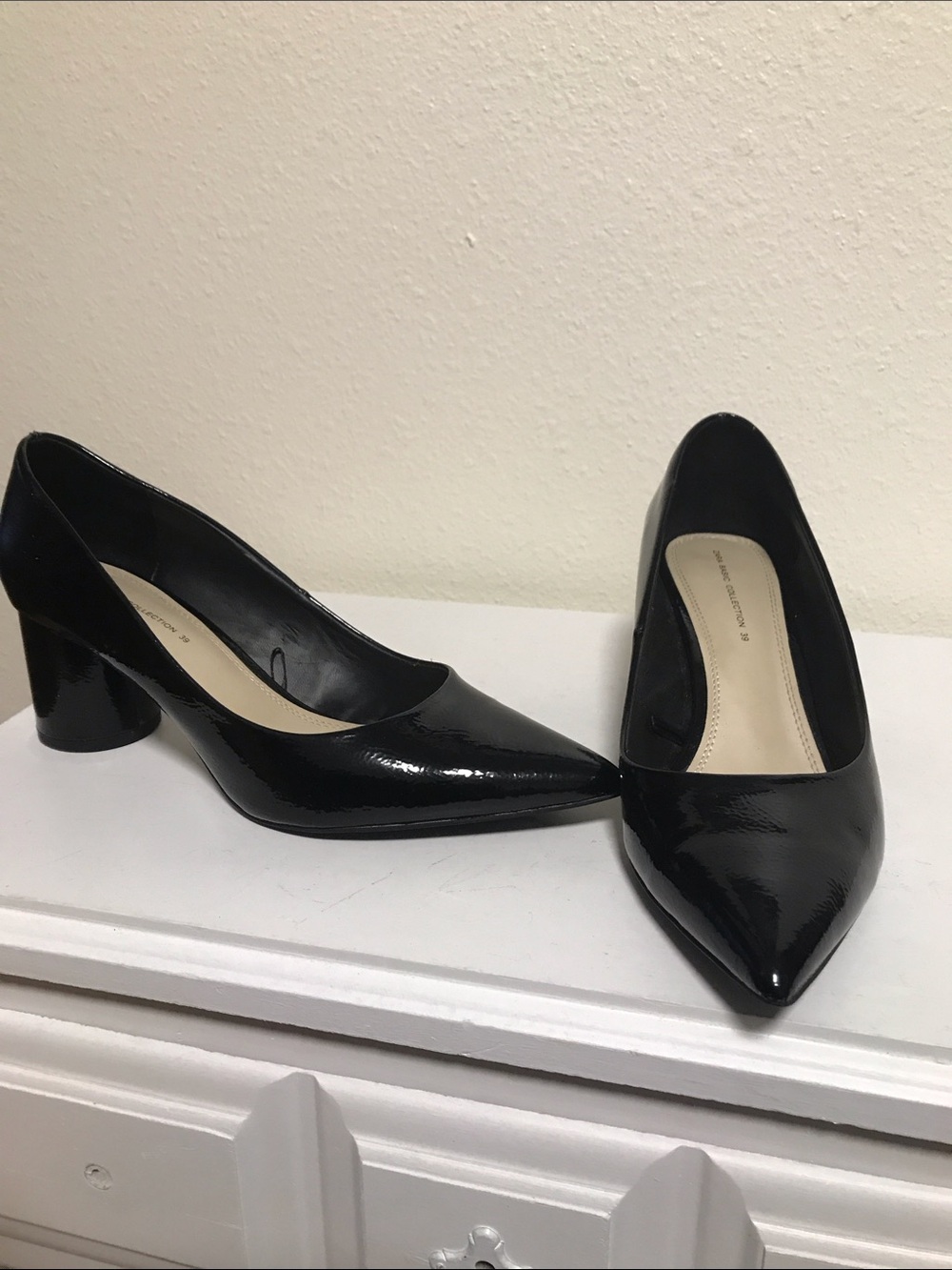 Zara Black Patent Pointed Toe Block Heel Pumps